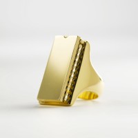 1981-atari-gold-ring-1[1].jpg